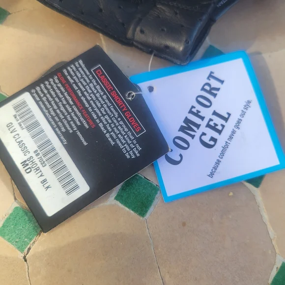 Black Brand Classic Shorty top grain leather motorcycle riding gloves - Picture 3 of 4